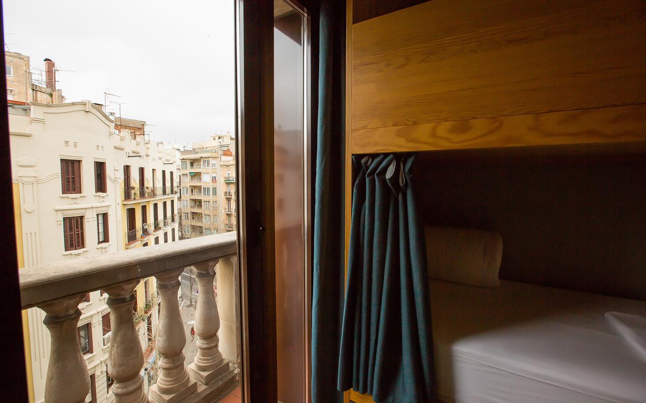Habitación Cuádruple con literas y baño