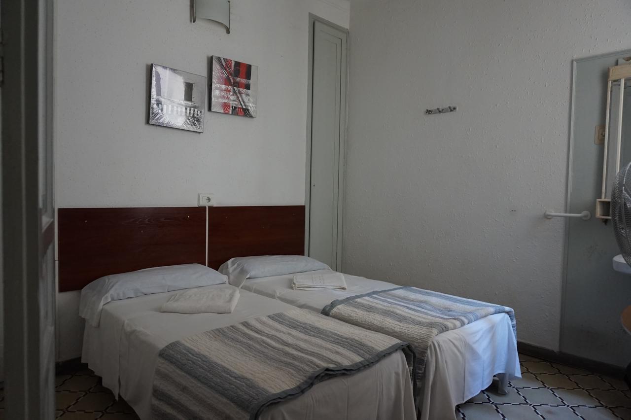 Twin Room,21515820:JPEG