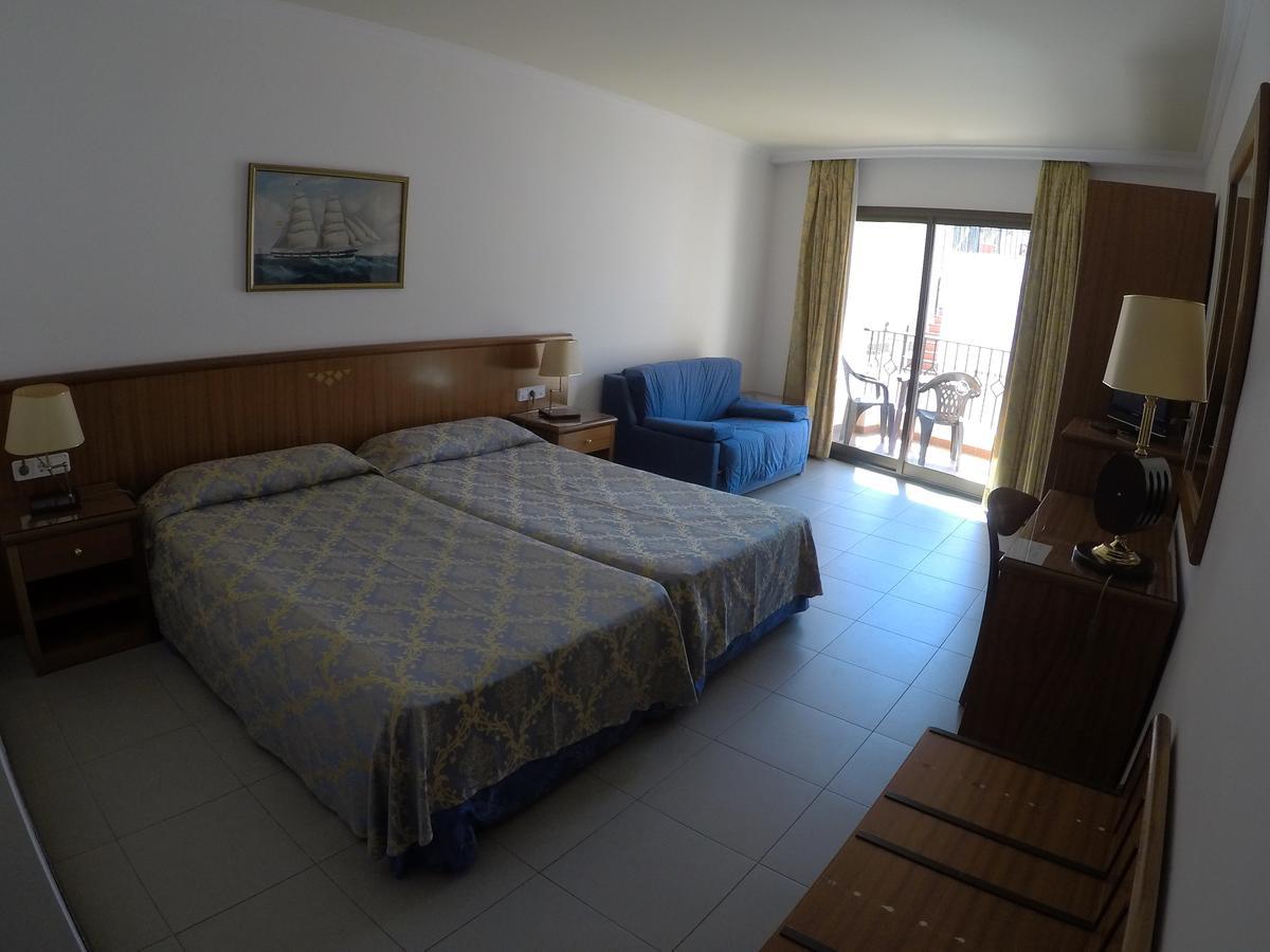 Double Room with Terrace,70459460:JPEG