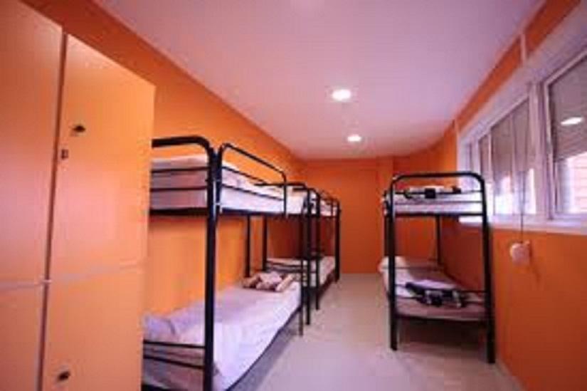 Cama en habitación compartida mixta de 10 camas