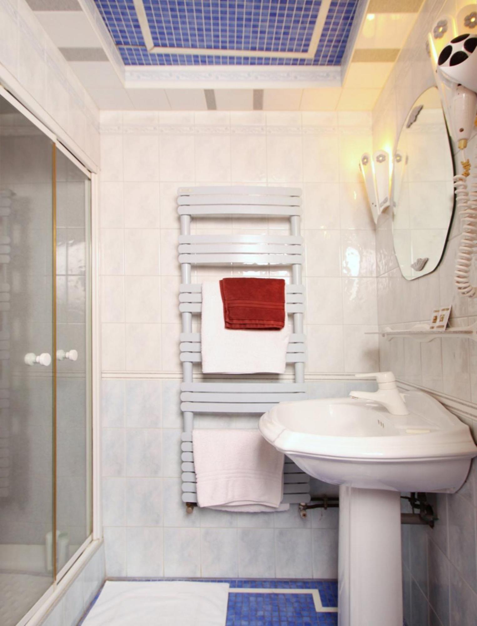 Habitación Doble con baño privado