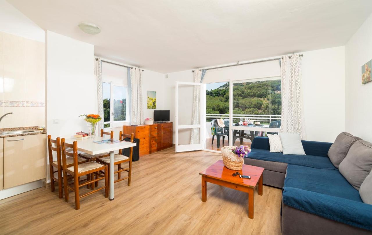 Apartamento con vistas a las montañas (2 adultos + 2 niños)