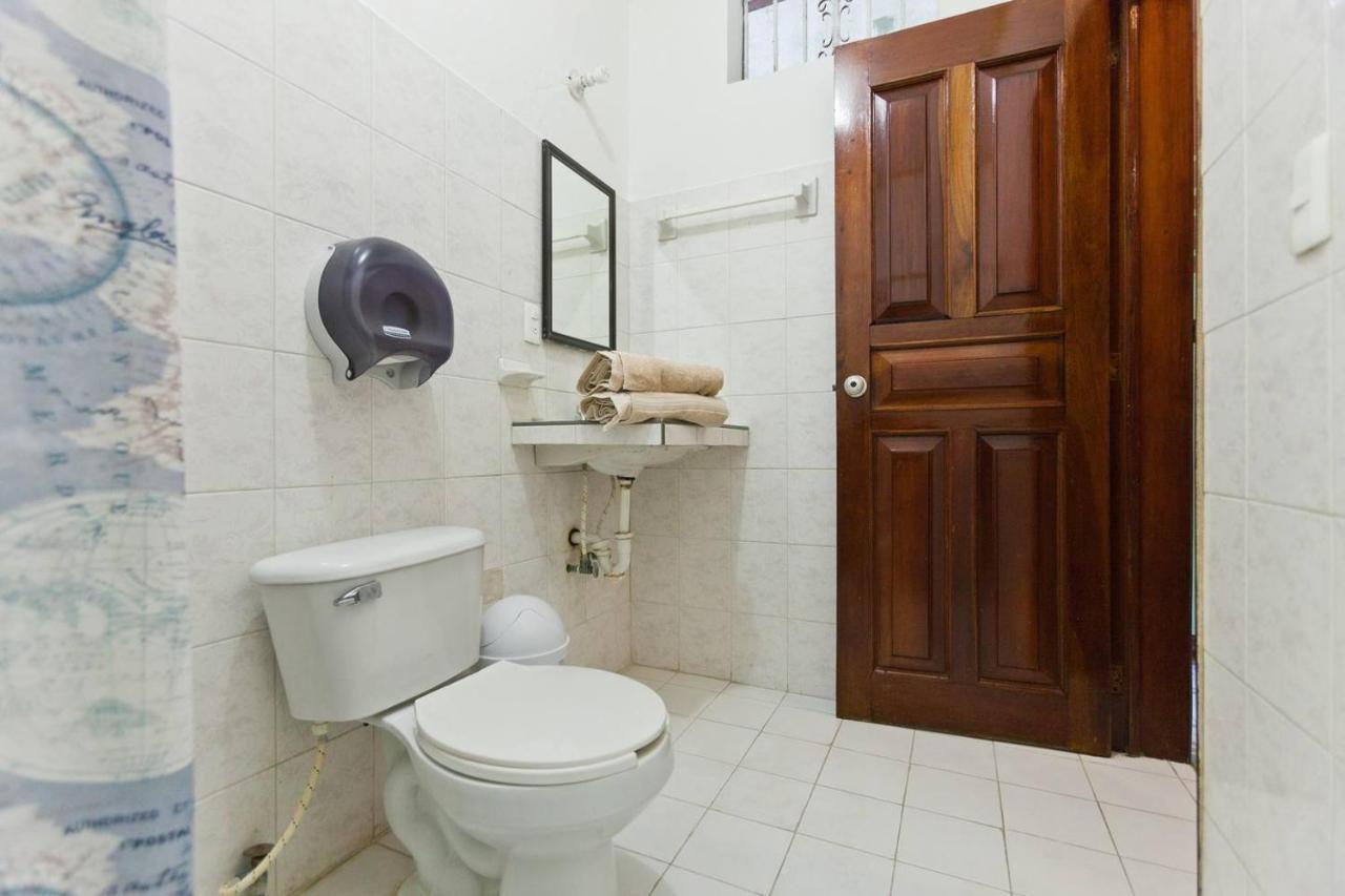 Double Room,931442218:JPEG