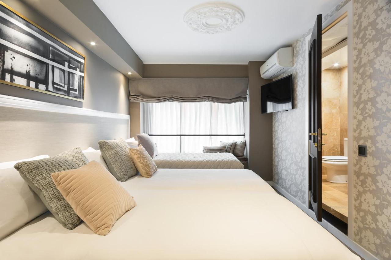 Triple Room,769057807:JPEG
