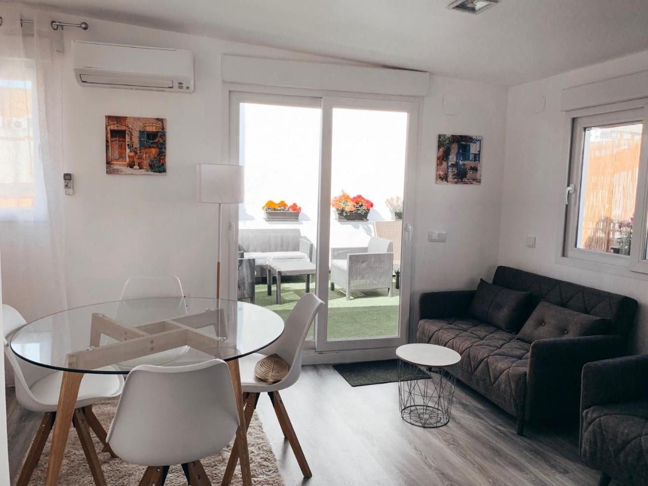 Apartment Terrace,775748149:JPEG