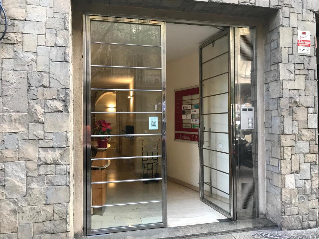 Superior Two-Bedroom Apartment,775999537:JPEG