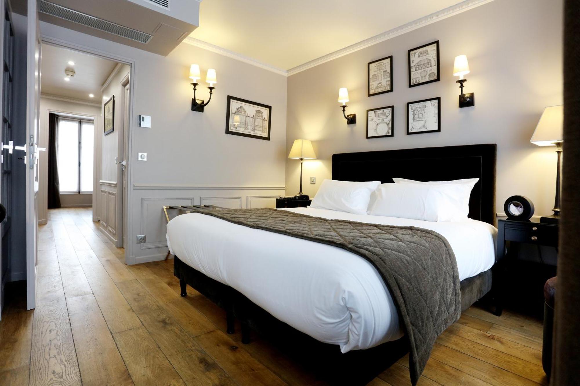 Suite Deluxe con balcón