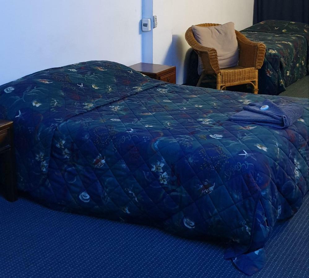 Cama en habitación compartida mixta de 6 camas