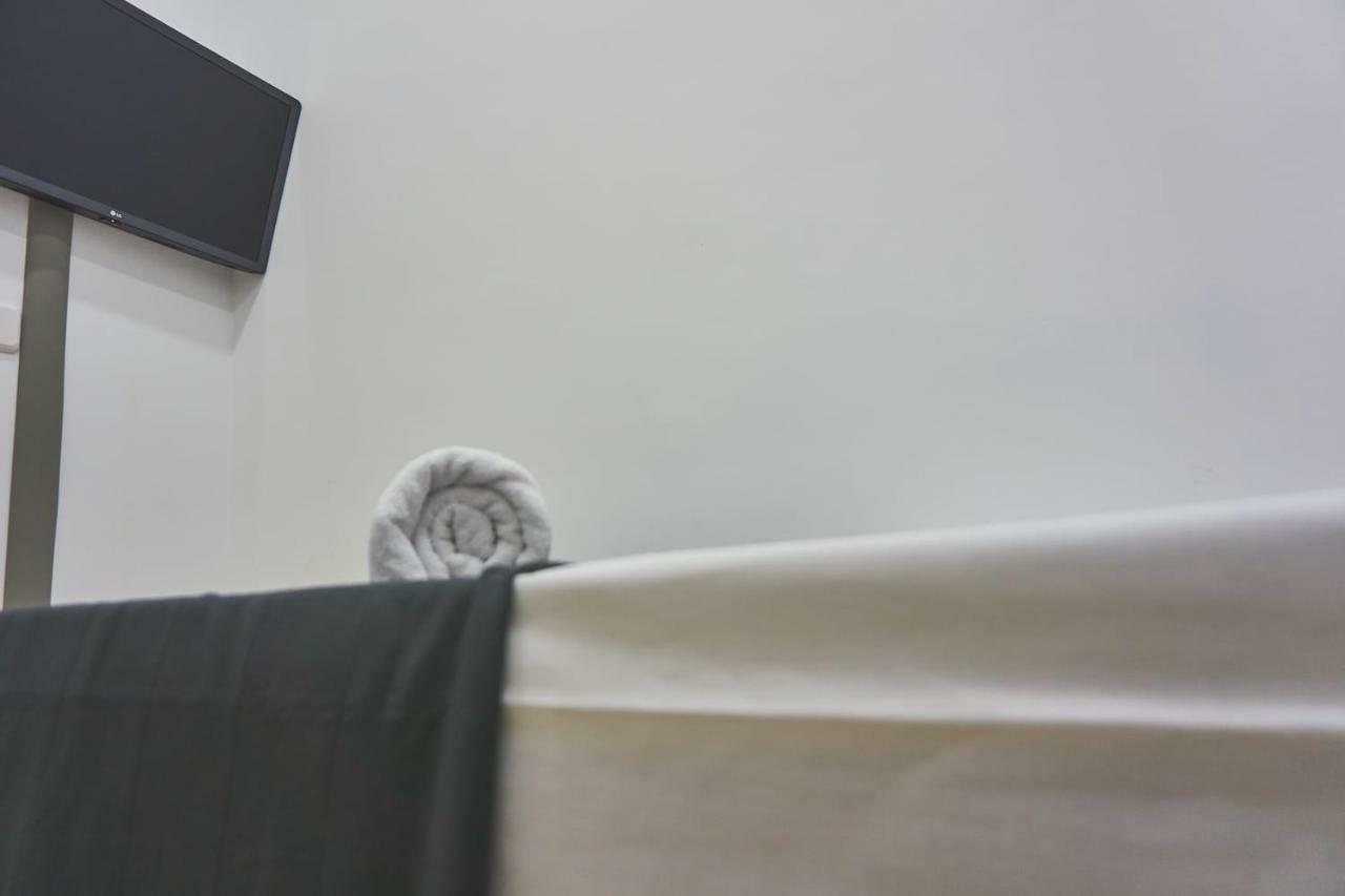Standard Single Room,895029574:JPEG