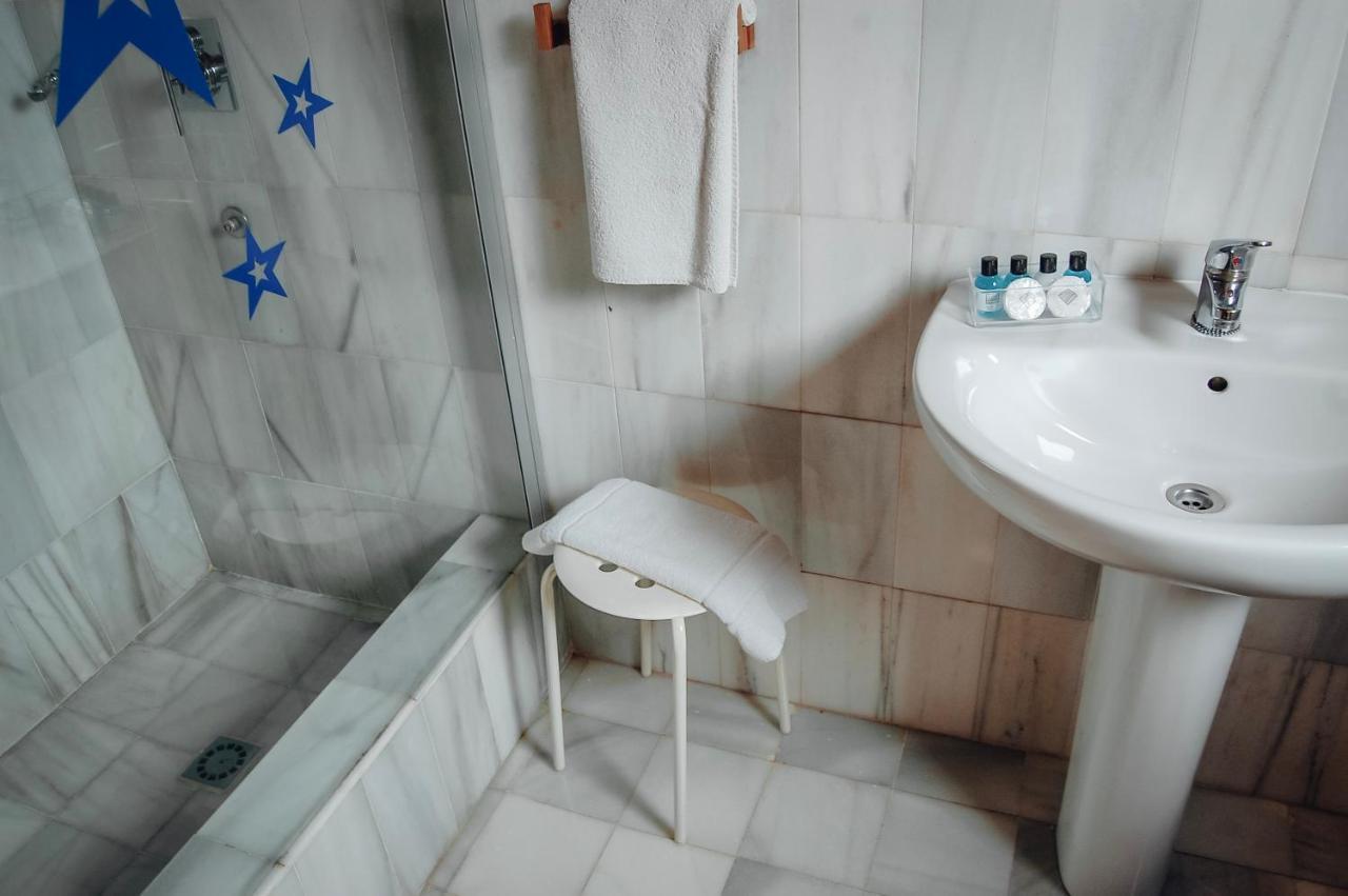 Quadruple Room Private Bathroom,185070771:JPEG