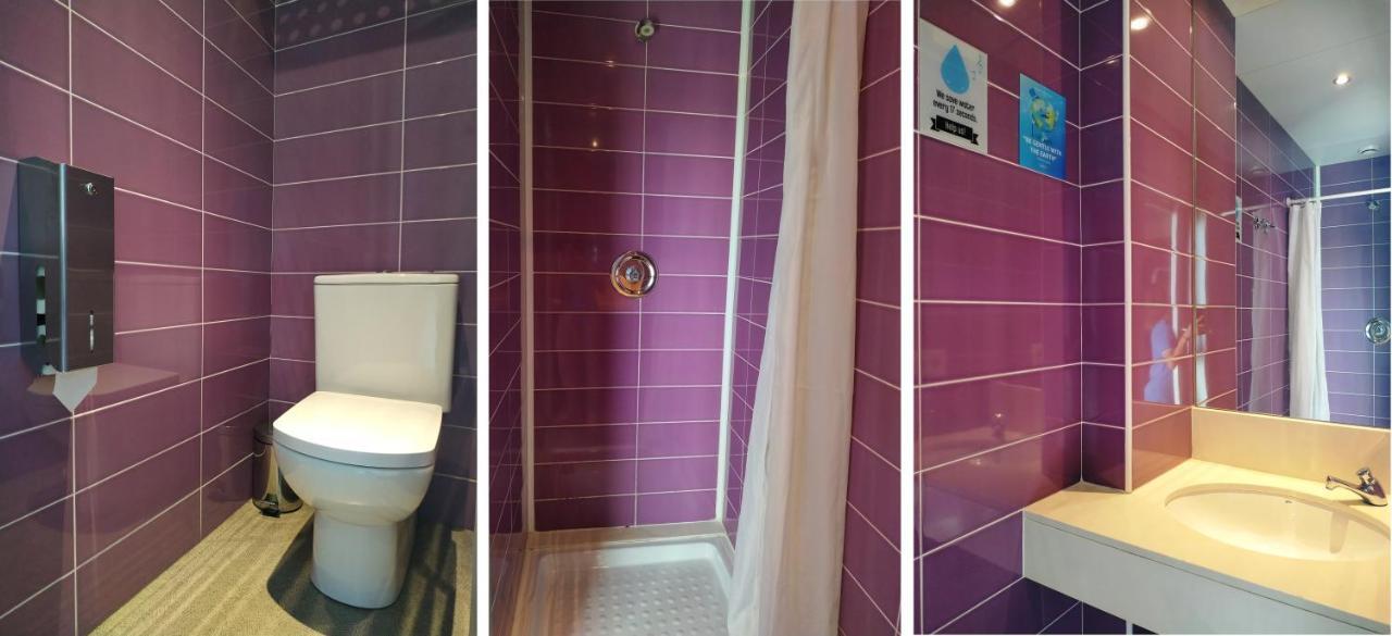 Esta habitación cuádruple incluye litera y baño privado