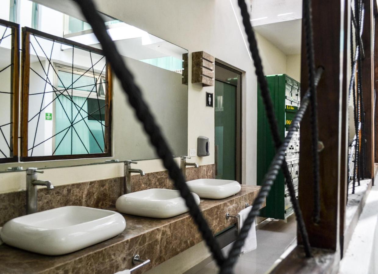 Bed in 6-Bed Mixed Dormitory Room