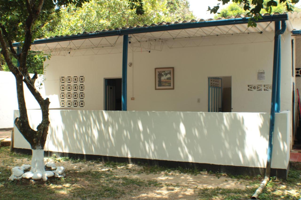 Family Room,1661130405:JPEG