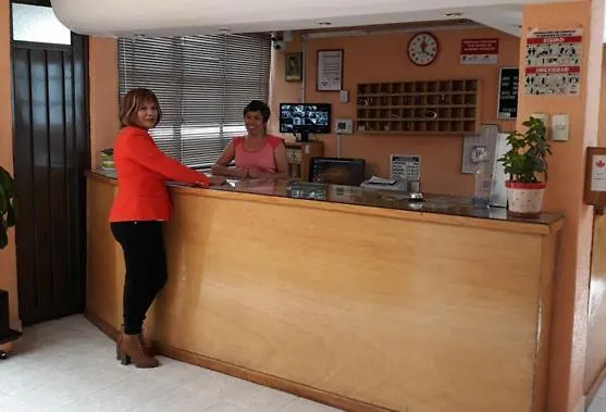 Hotel Canadá-1