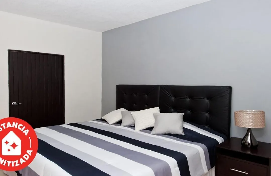 Econosuites Monterrey-1