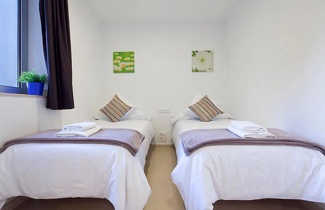 Charmsuites Nou Rambla-1