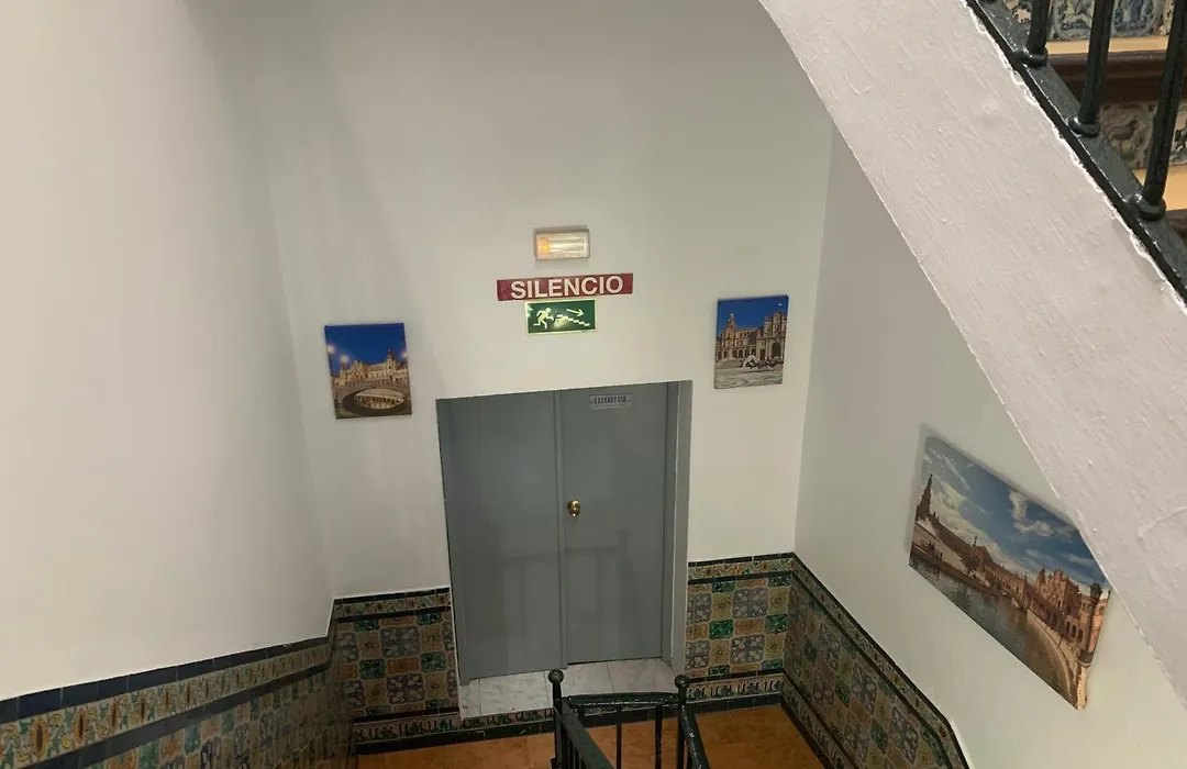 Hostal Alcobia-1