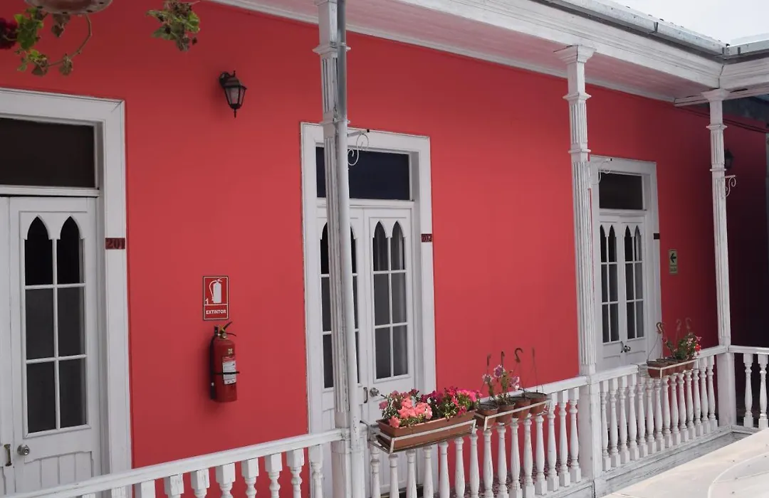 Mango Hostel B&B-1
