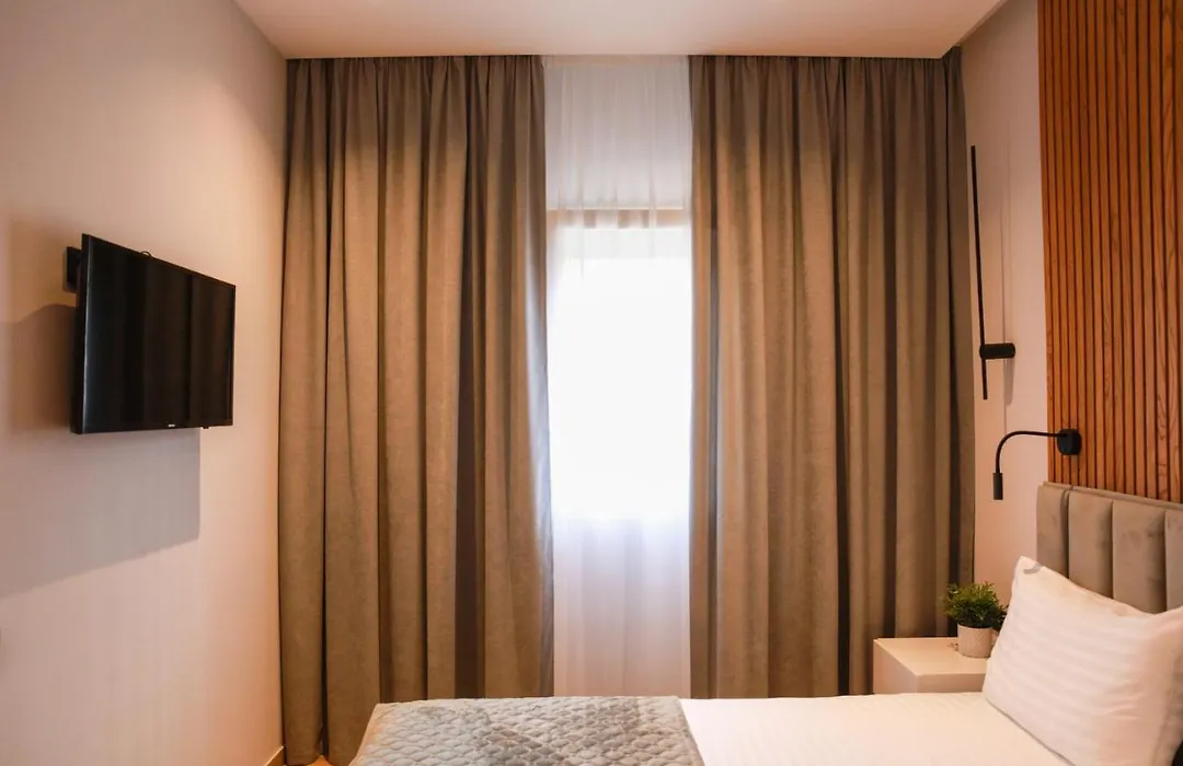 Apart-Hotel Dream-1