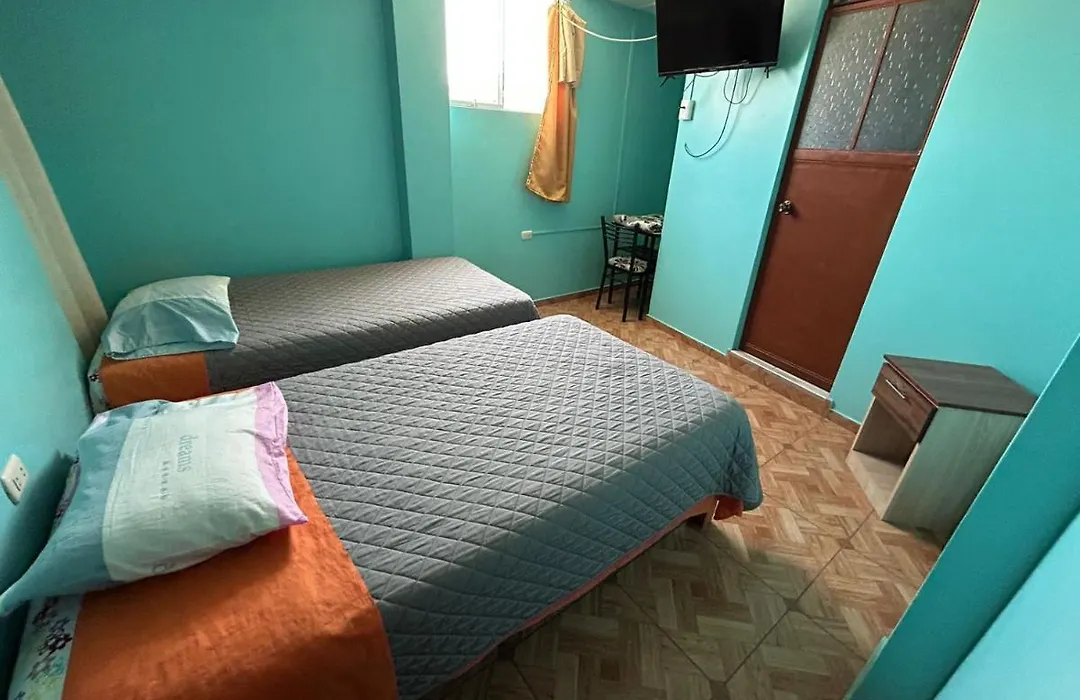Hostal EL TAMBO-1