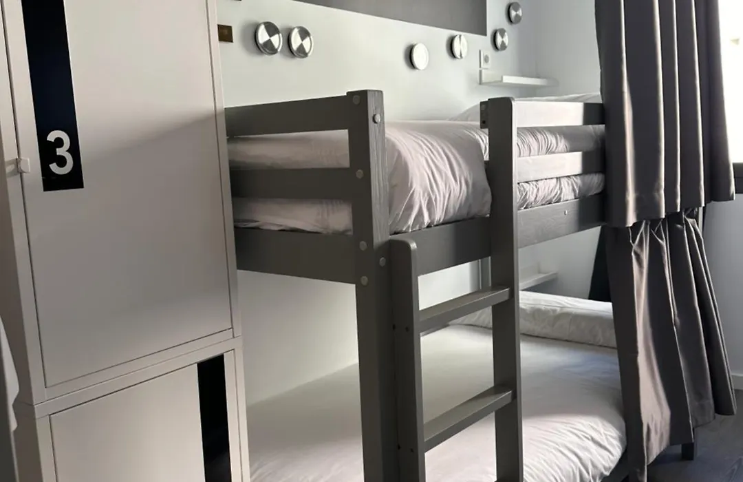 Hostel Alicante A-Cero Living-1