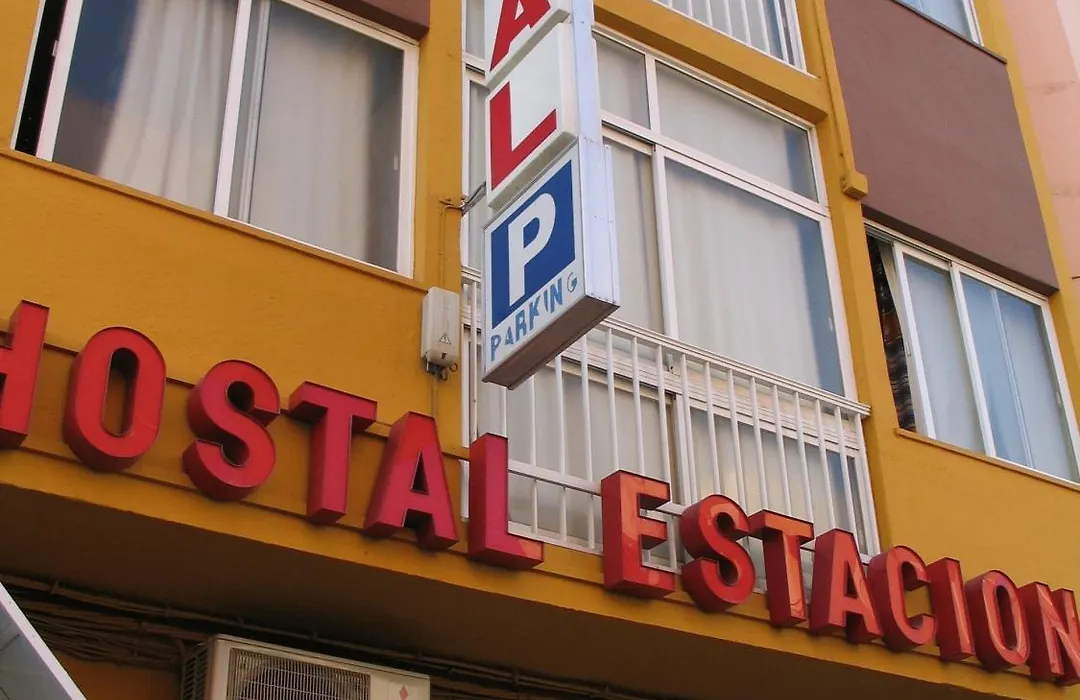 Hostal Estación-1