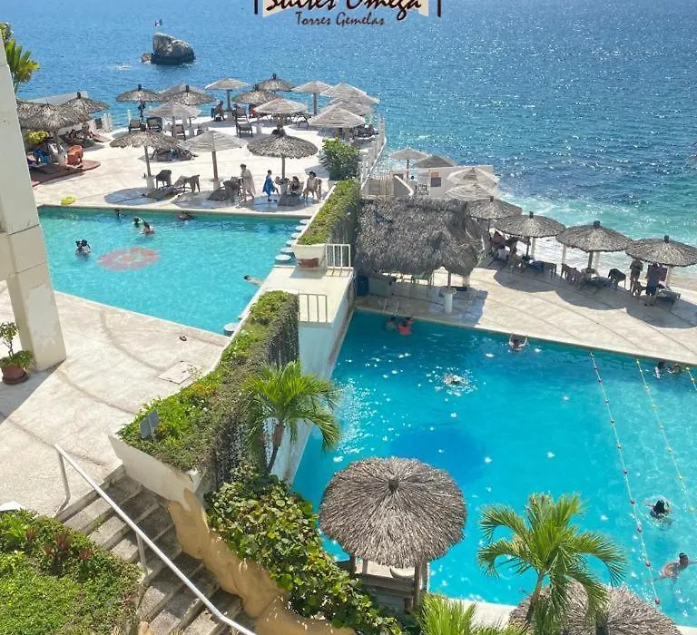 Suites Omega Torres Gemelas-1