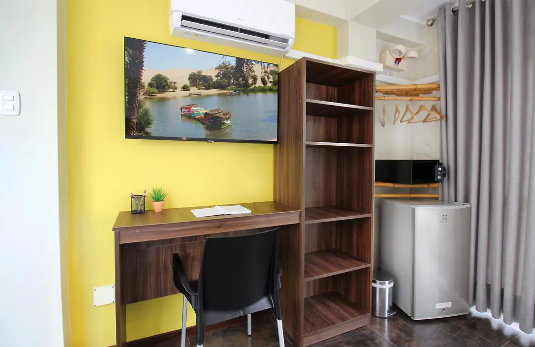 Banana'S Adventure Hostel-1
