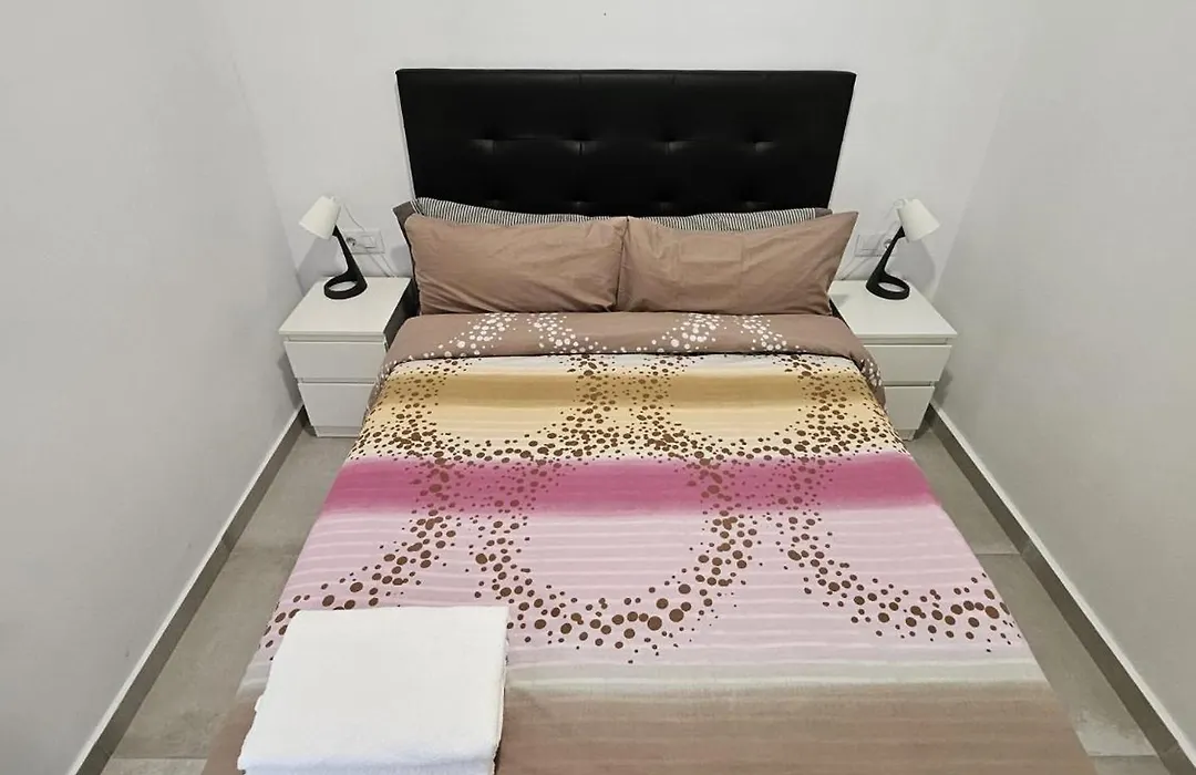 Apartments Jota Barcelona-1