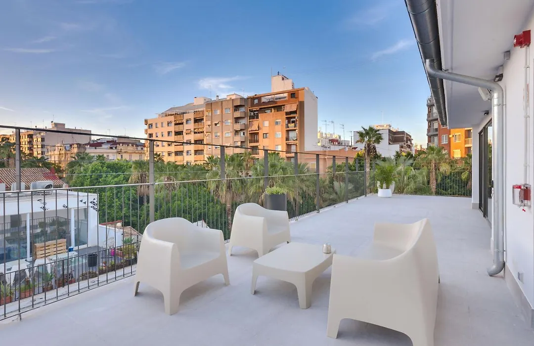Livensa Living Studios - Valencia Viveros-1