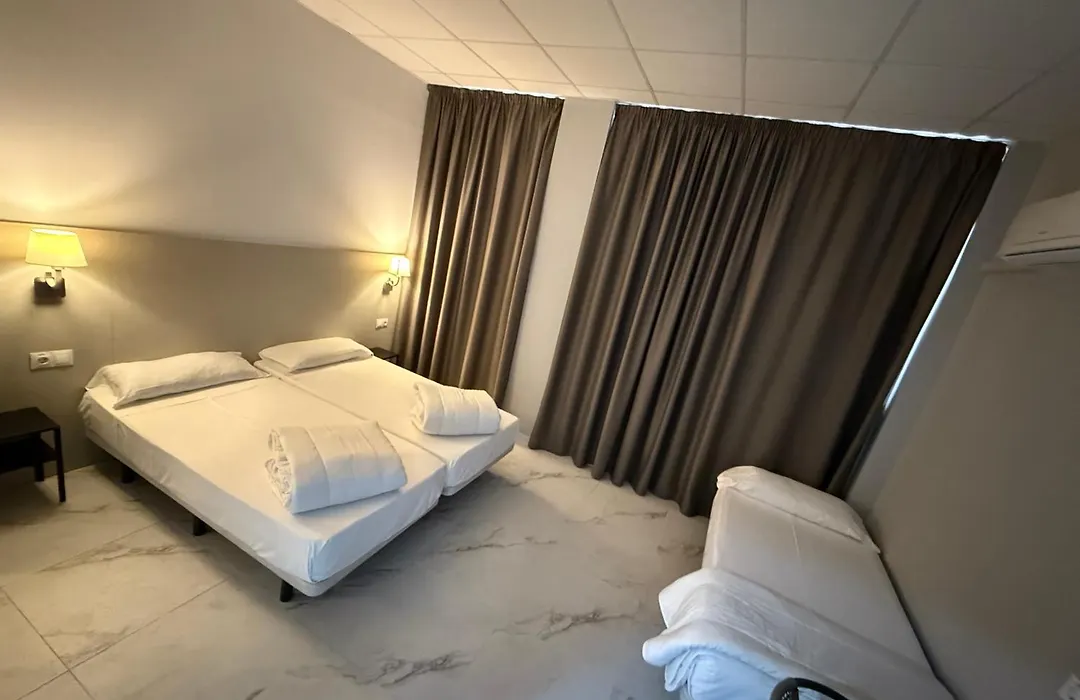 Hotel Bed&Breakfast Benidorm-1