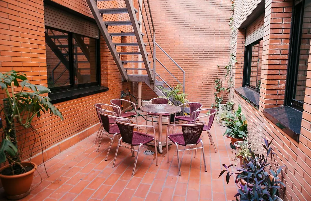 Residencia Universitaria Tagaste-1