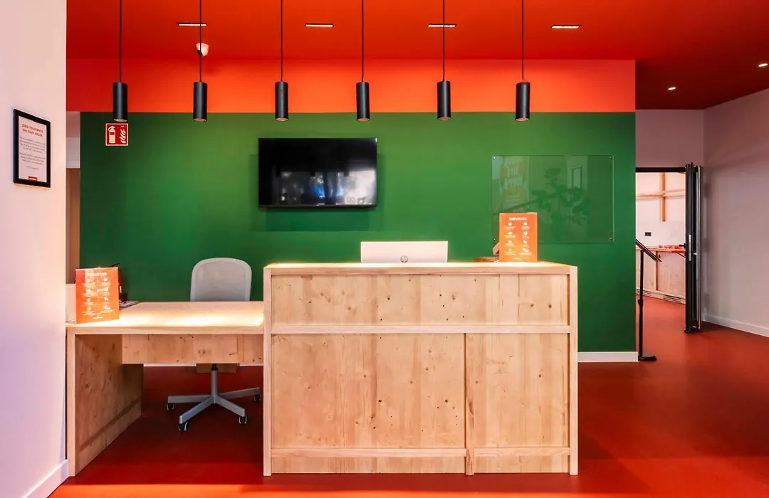 easyHotel Barcelona La Sagrera-1