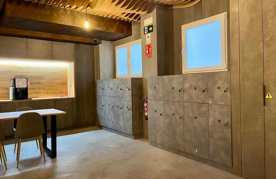 Nalu Valencia Boutique Rooms-1