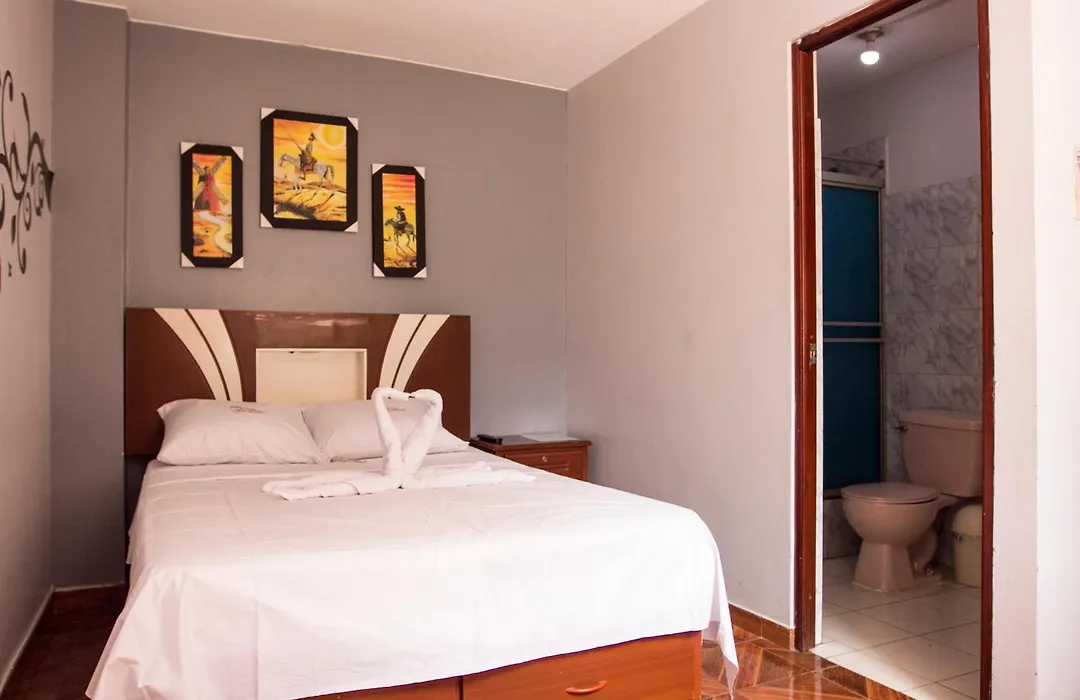Hostal Las Fresas Lima Airport-1