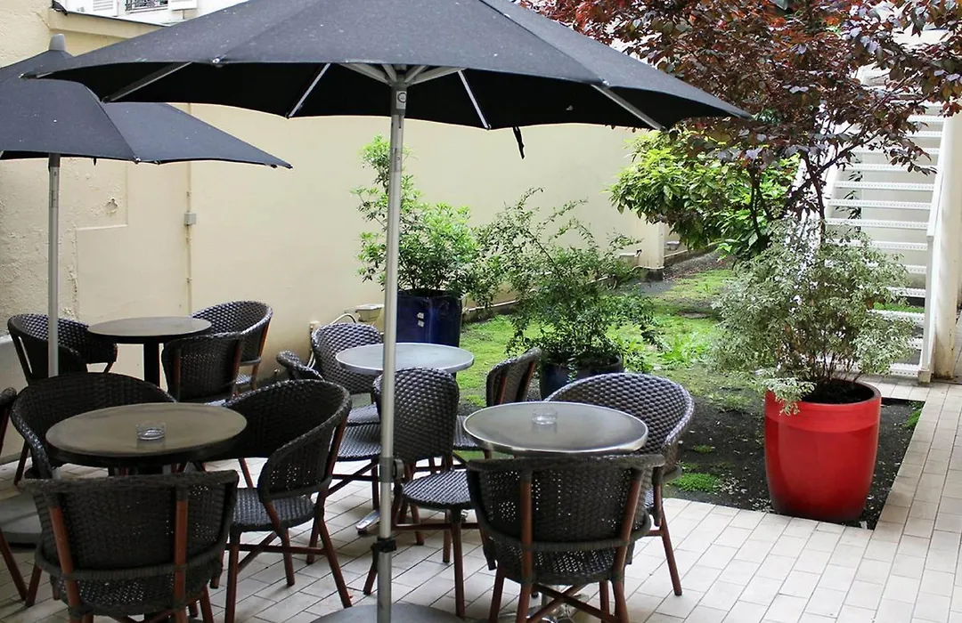 New Hotel Saint Lazare-1