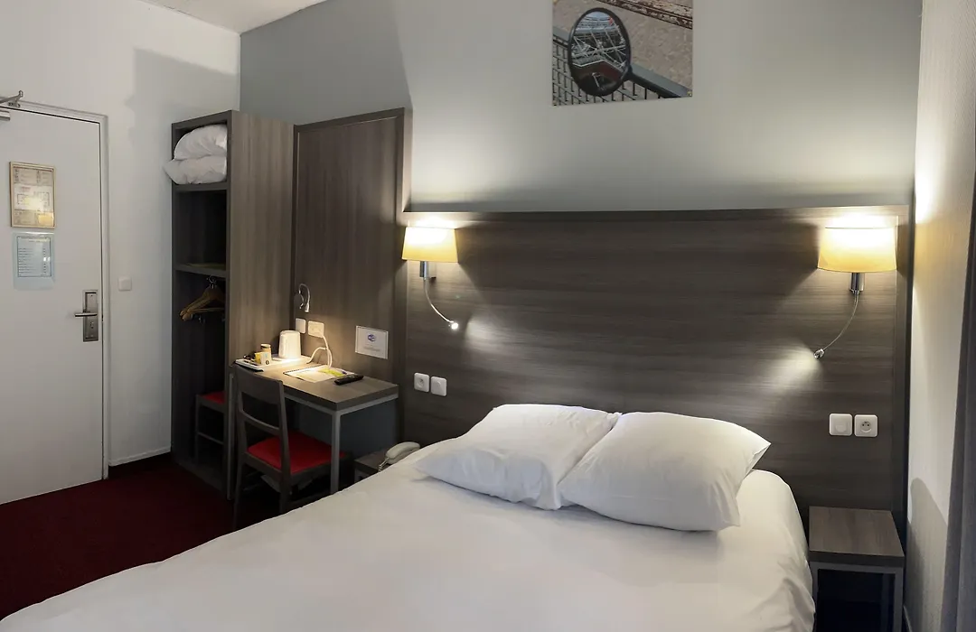 Hotel Lilas Gambetta-1