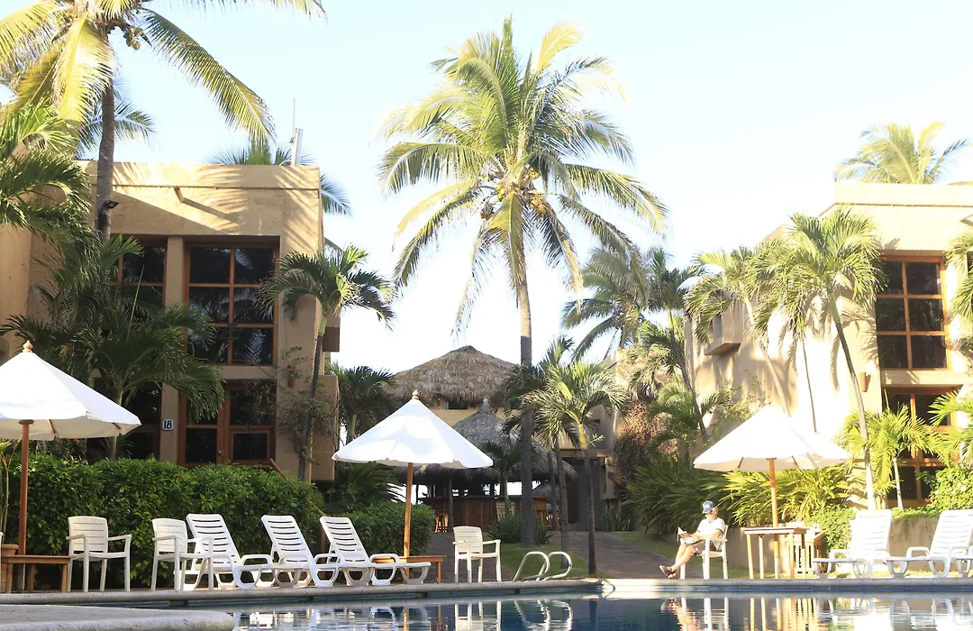 Villas El Rancho Green Resort-1