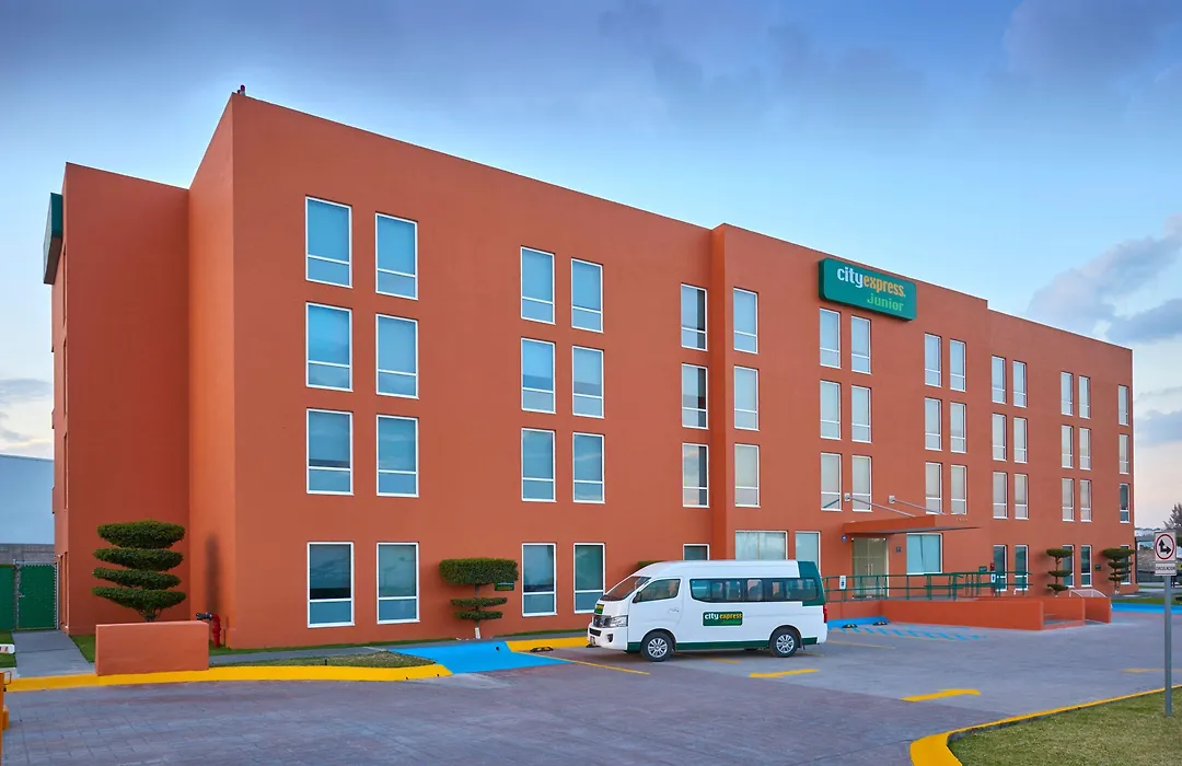 City Express Junior By Marriott Toluca Aeropuerto-1
