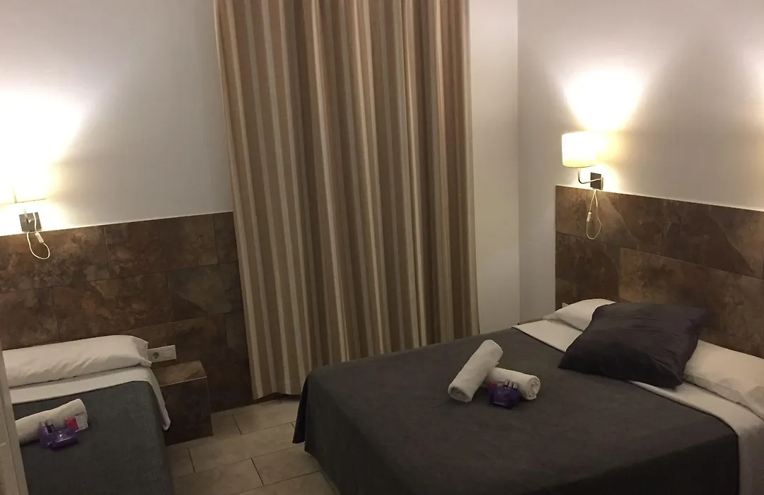 Hostal Martinval-1