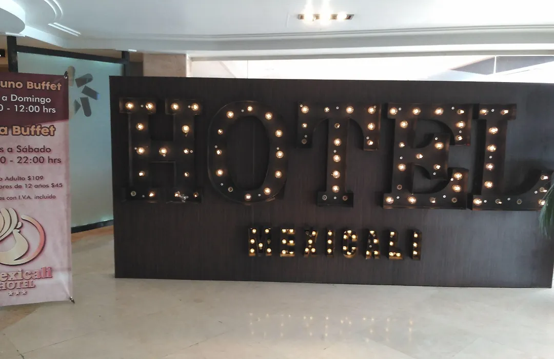 Hotel Mexicali-1
