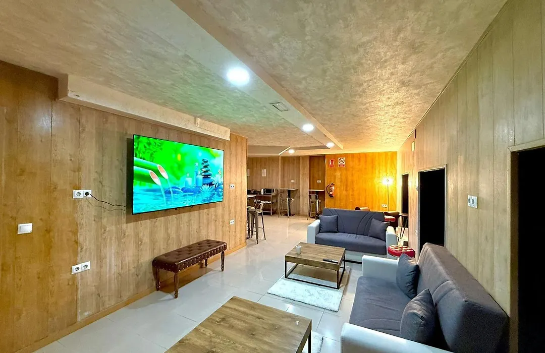 Velvet Hostel-1