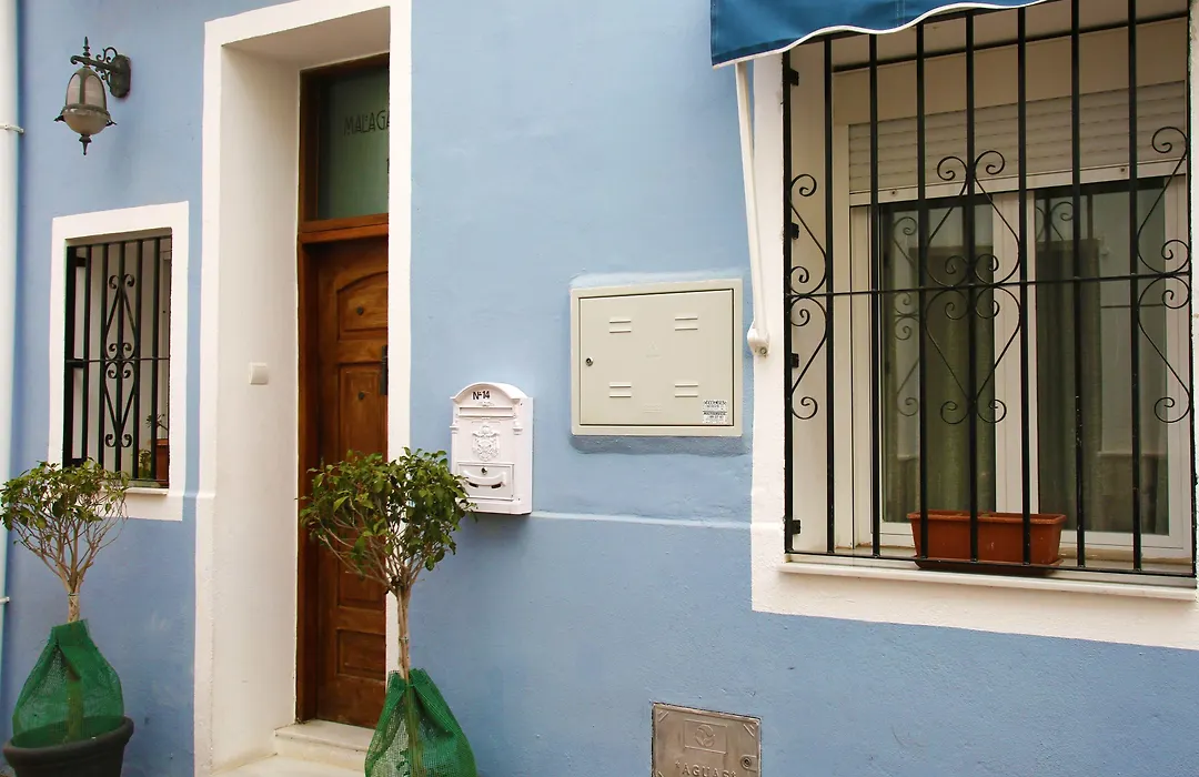Málaga Lodge Guesthouse-1