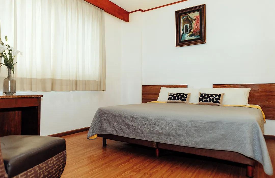 Hotel Rex-1