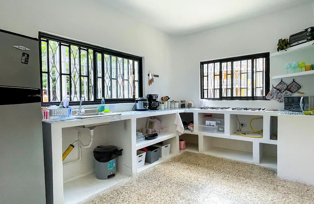 Baku Laureles Hostel-1
