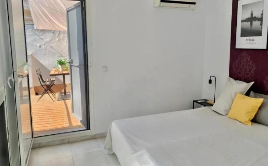 Sevilla'S Bed And Terrace-1