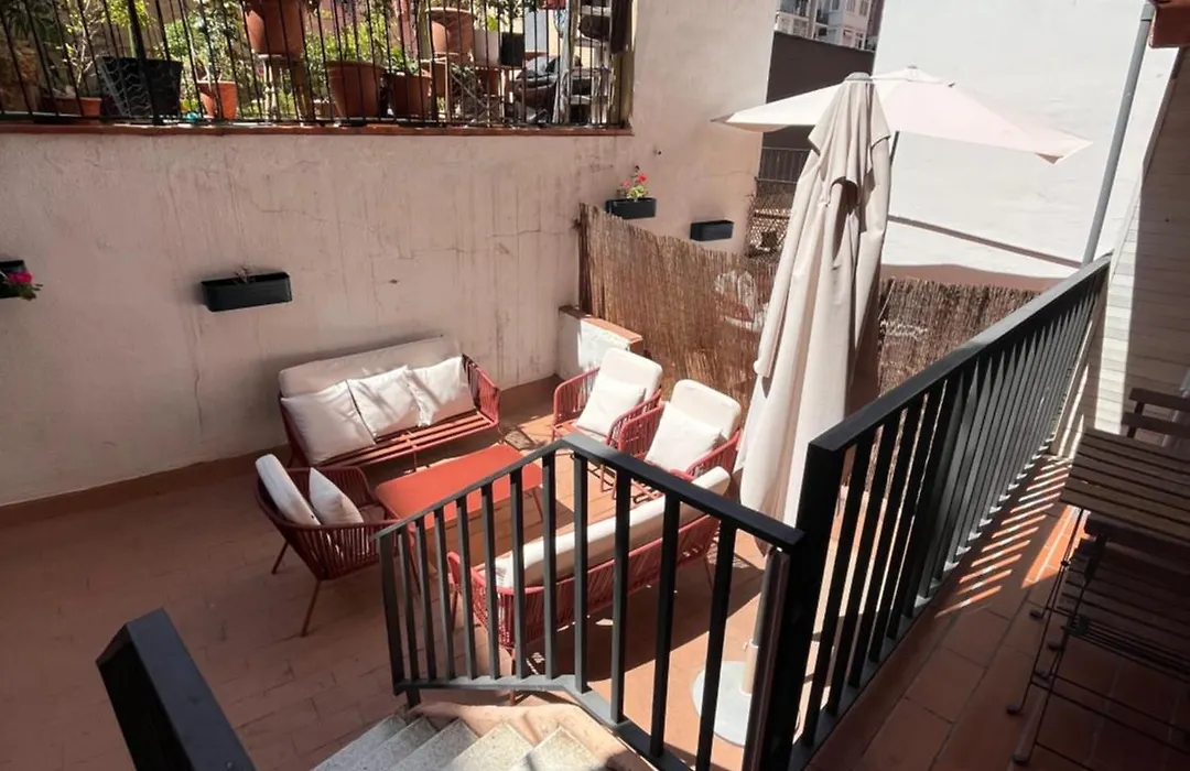 Hostal Bedmates-1