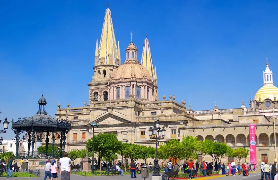 Hotel Canada, Guadalajara-1