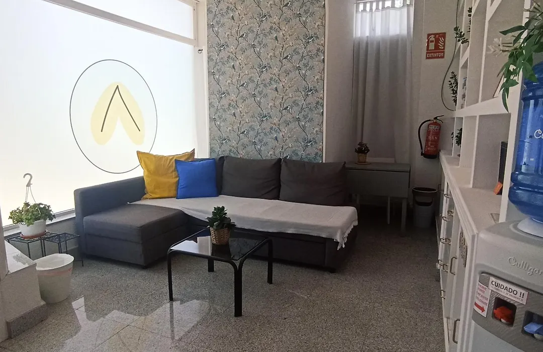 Alexa Host Vallecas-1
