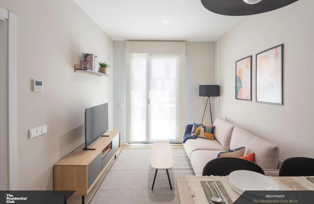 The Residential Club Blink- alojamiento para profesionales-1